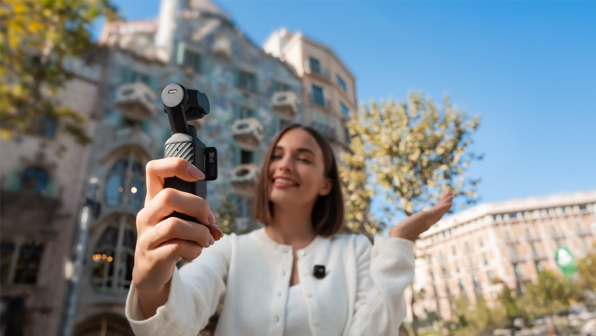 DJI Osmo Pocket 4