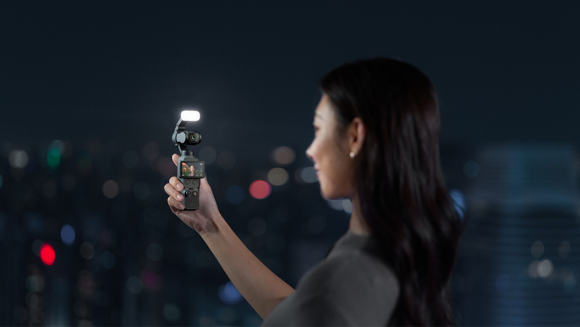 DJI Osmo Pocket 4