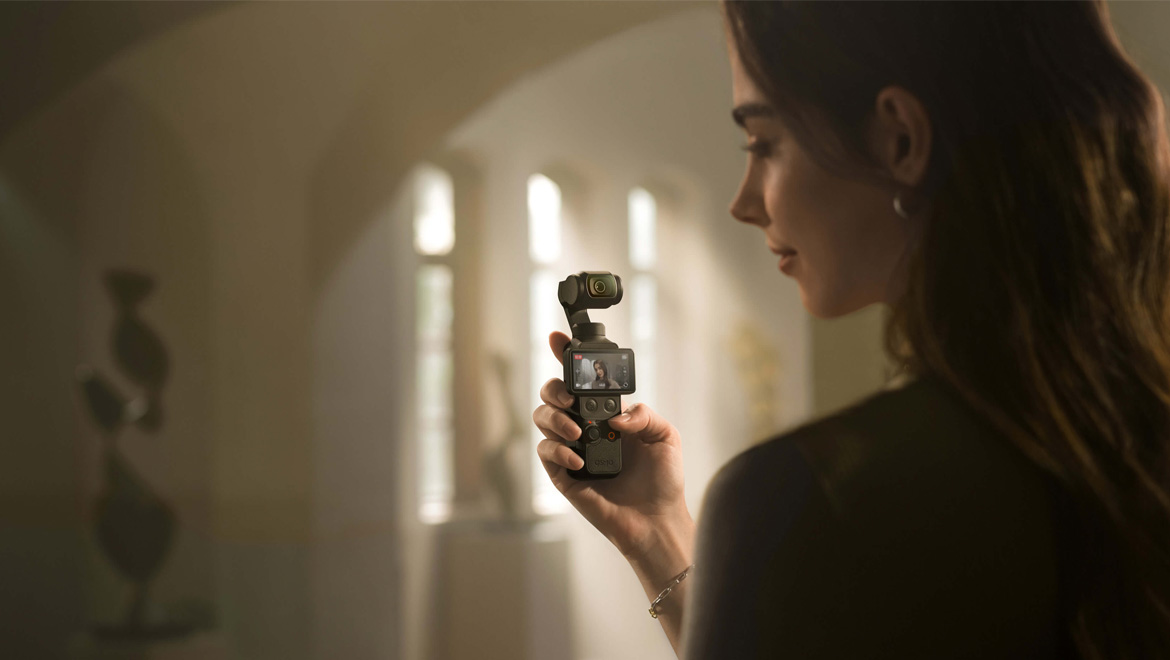 DJI Osmo Pocket 4