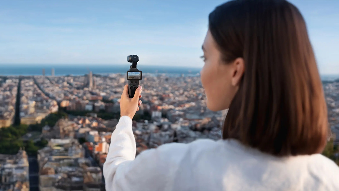 DJI Osmo Pocket 4