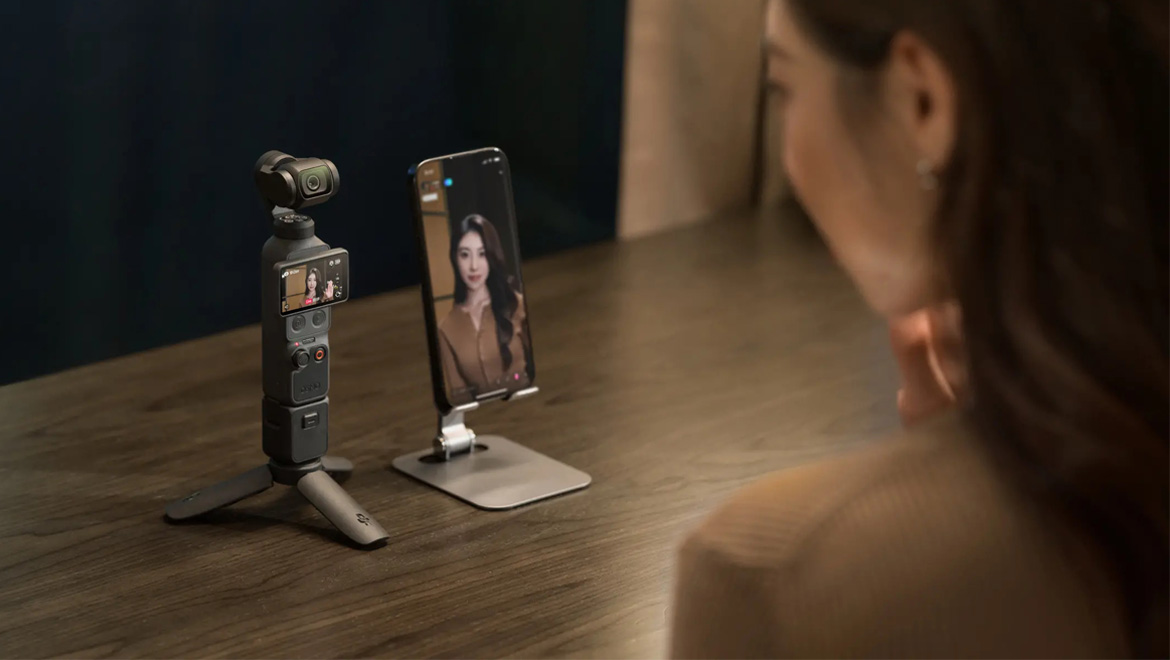 DJI Osmo Pocket 4